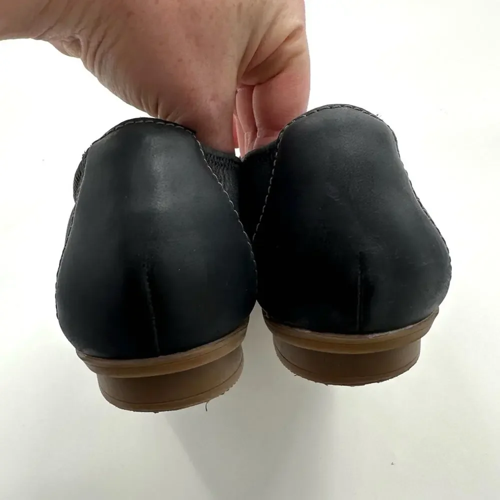 Clarks Collection Lyrical Rhyme Black Matte Leather Ballet Flats Size 10